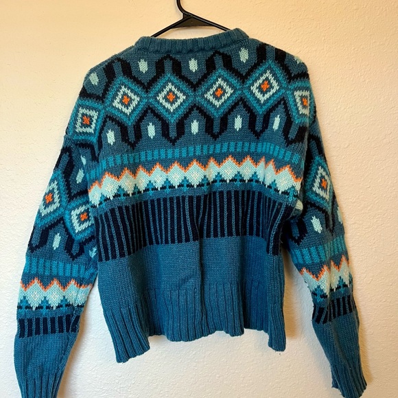 Kari Traa Sweater - Women’s Medium - Picture 2 of 3